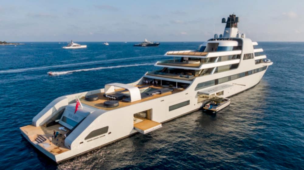 Abramoviç’in ultra lüks yatları Solaris Bodrum’a Eclipse Marmaris’e demirledi